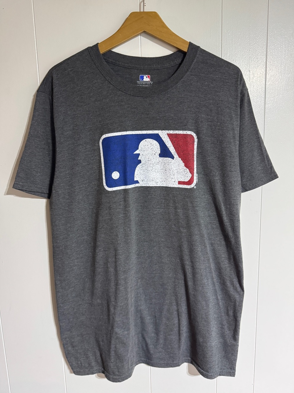 MLB Baseball Grey Short-Sleeve Logo Tee Major League Baseball Logo T-shirt